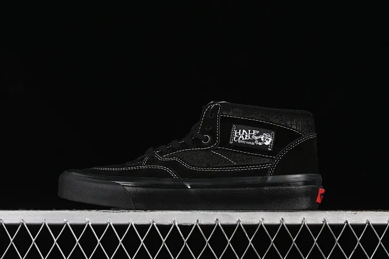 All categories Vans Vans series Vans Mid Vans China Vans Half Cab 33 DX Black Warrior Anaheim American retro casual skate shoes VN0A5KX6BKA